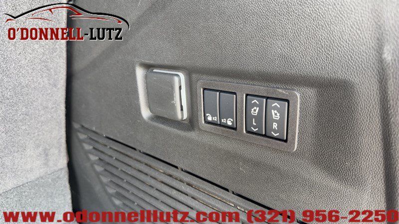 Used 2025 Chevrolet Tahoe RST w/ Comfort Package AWD/4WD image 8