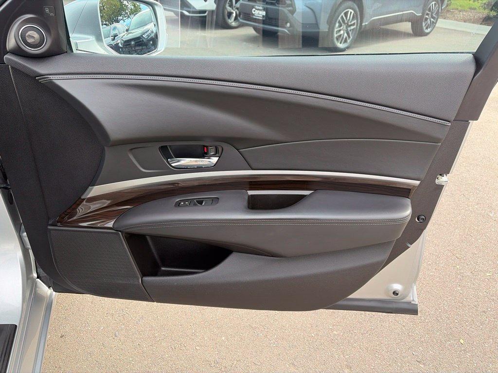 Used 2014 Acura RLX w/ Technology Package FWD image 12