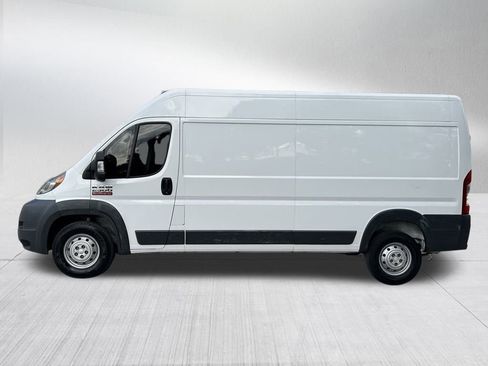 Used 2018 RAM ProMaster 2500 w/ Interior Convenience Group image 8