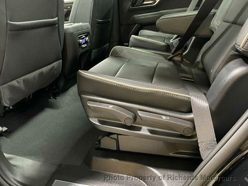 Used 2026 GMC Yukon Elevation image 18