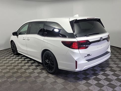 New 2026 Honda Odyssey Sport-L image 7