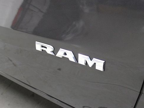 New 2026 RAM 1500 4x4 Crew Cab image 42