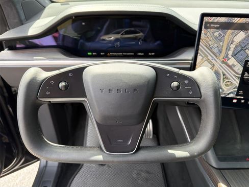 Used 2024 Tesla Model X AWD/4WD image 16