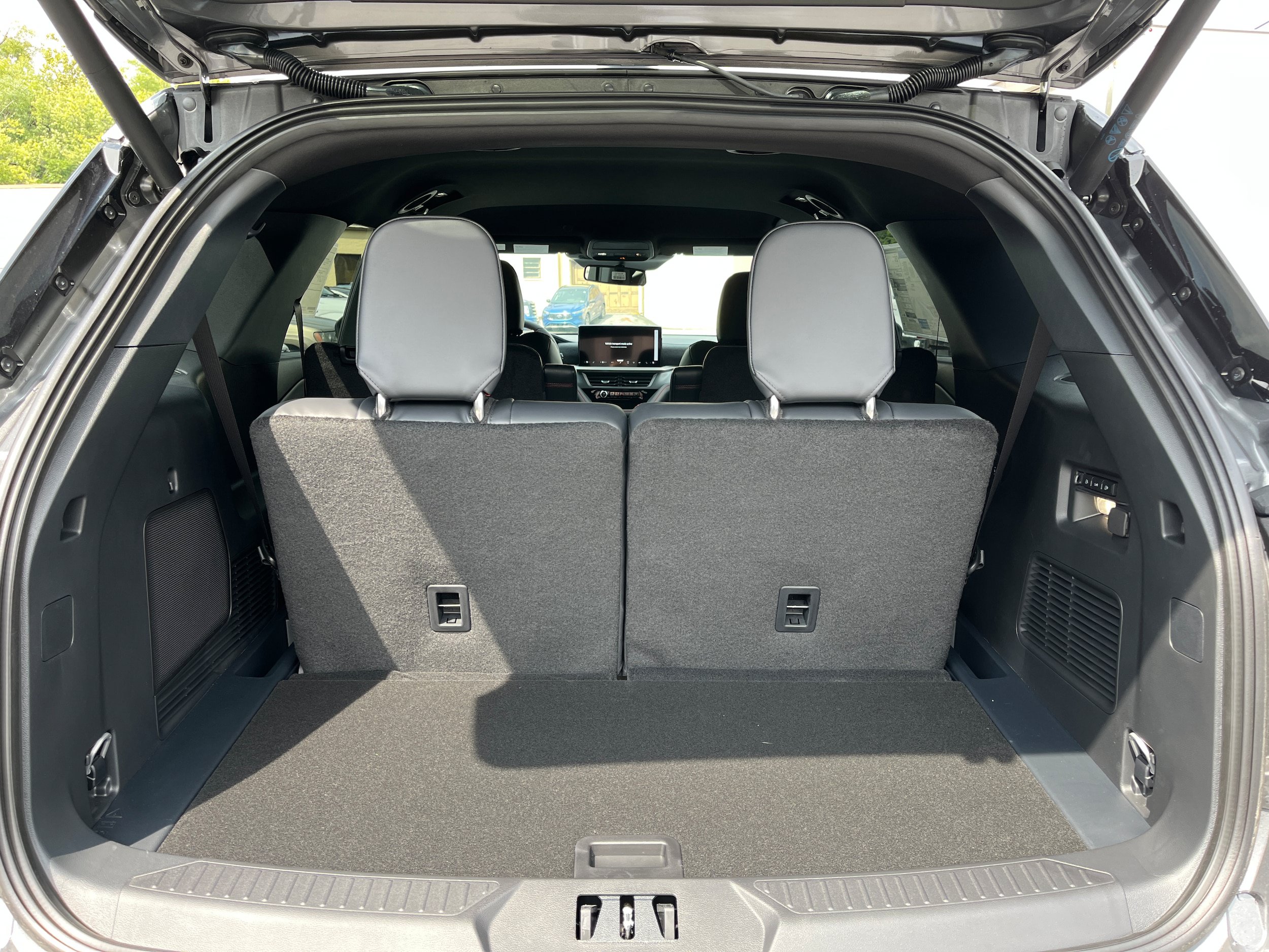 New 2027 Ford Explorer ST AWD/4WD image 10
