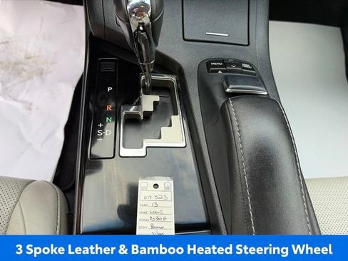 Used 2013 Lexus ES 300h w/ Luxury Pkg FWD image 19