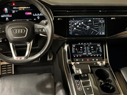 Used 2022 Audi SQ7 Premium Plus w/ SQ7 Executive Package image 19