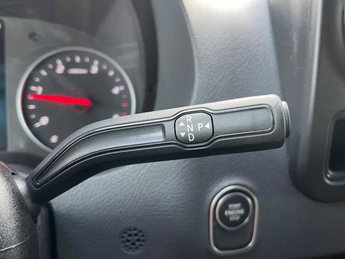 Used 2024 Mercedes-Benz Sprinter 2500 image 31