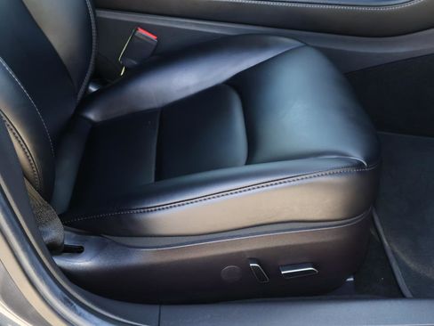 Used 2022 Tesla Model 3 Long Range image 18