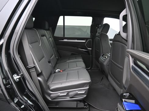 New 2026 Cadillac Escalade Sport image 12