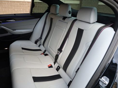 Used 2022 BMW M5 w/ Competition Package image 21