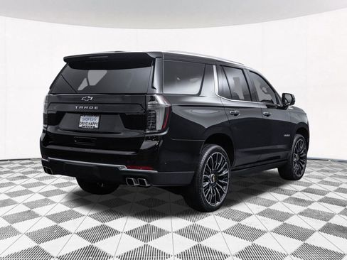 Used 2025 Chevrolet Tahoe High Country image 12