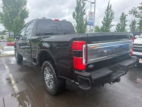 Certified 2025 Ford F350 Platinum w/ Platinum Plus Package AWD/4WD image 5