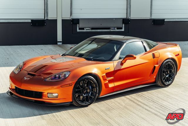 Used 2009 Chevrolet Corvette ZR1 w/ Preferred Equipment Group RWD image 4