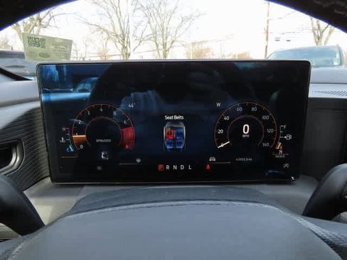 Used 2024 Ford Mustang Coupe image 21