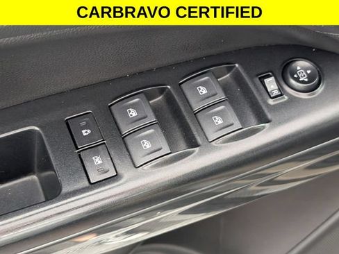 Certified 2022 GMC Canyon AT4 w/ Trailering Package AWD/4WD image 12