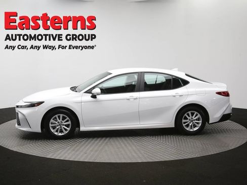 Used 2025 Toyota Camry LE FWD image 57