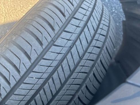 Used 2025 Toyota Corolla LE image 13