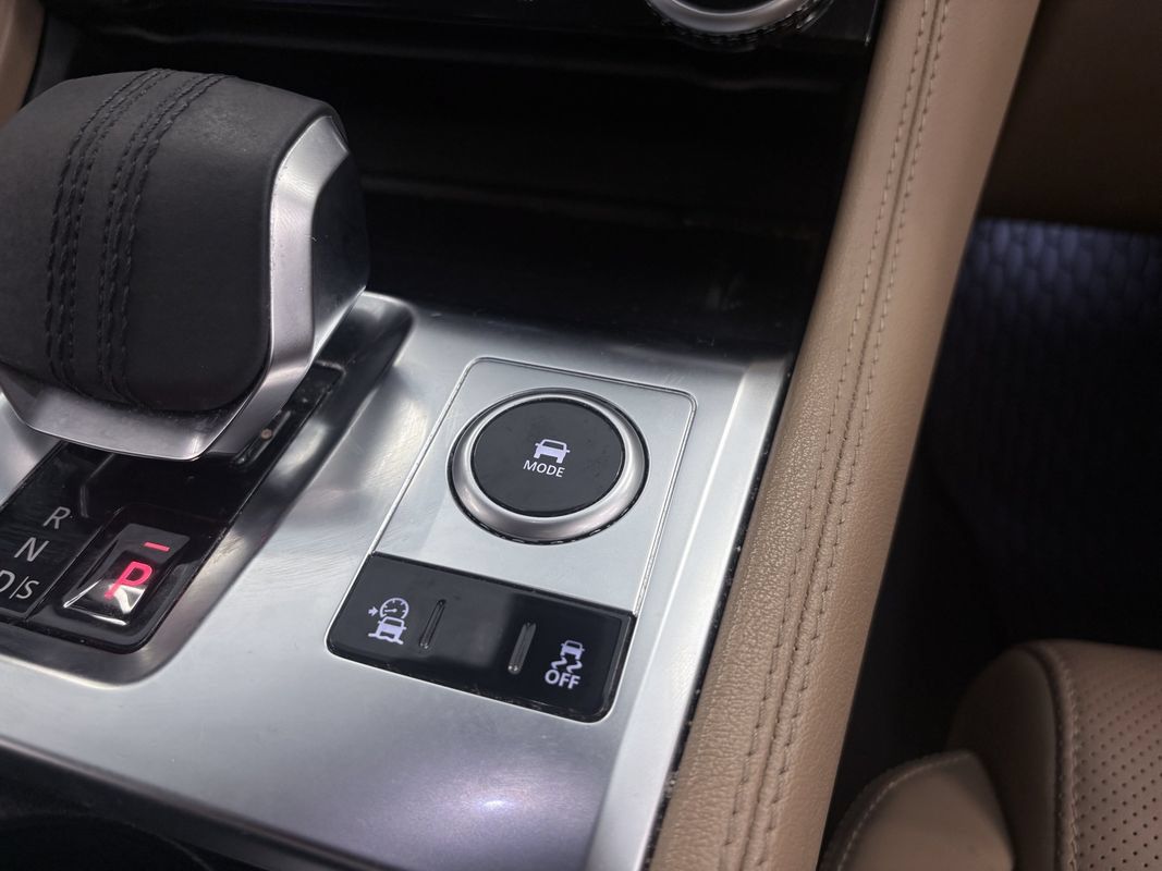 Used 2022 Jaguar F-PACE S AWD/4WD image 28