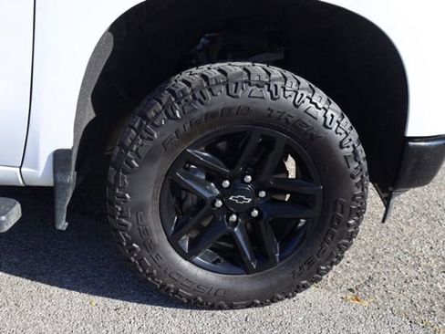 Certified 2024 Chevrolet Silverado 1500 LT Trail Boss w/ Protection Package image 11