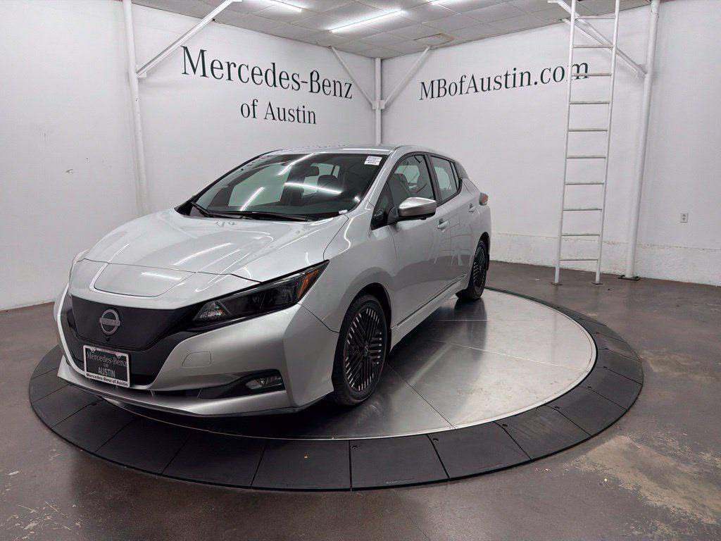 Used 2023 Nissan Leaf SV Plus FWD image 3