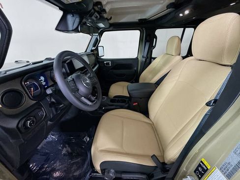 New 2026 Jeep Gladiator Willys AWD/4WD image 20