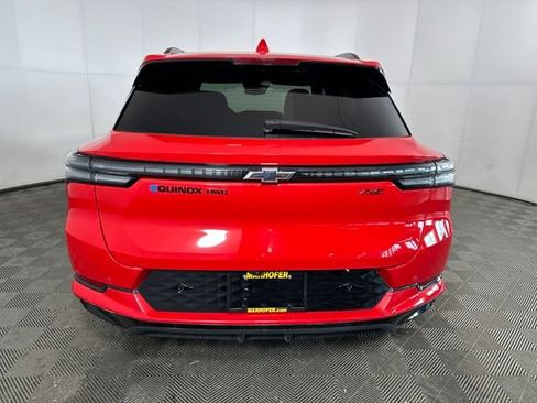 Used 2024 Chevrolet Equinox EV RS image 4