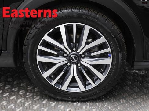 Used 2024 Nissan Kicks SR image 31