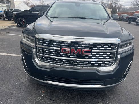 Used 2021 GMC Acadia Denali w/ Denali Ultimate Package image 8