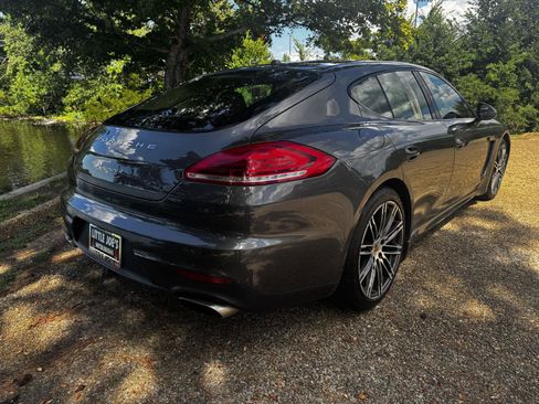Used 2016 Porsche Panamera 4 Edition AWD/4WD image 4