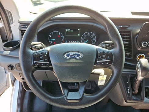 Used 2024 Ford Transit 250 Low Roof w/ Exterior Upgrade Package RWD image 18