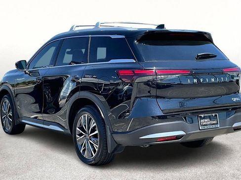 Certified 2026 INFINITI QX60 Luxe w/ Cargo Package FWD image 17
