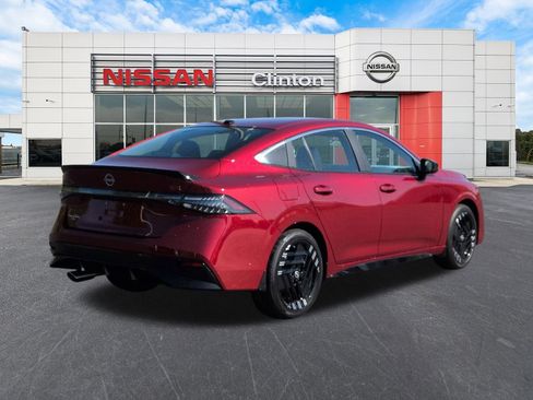 New 2026 Nissan Sentra SR w/ Floor Mat Package image 3