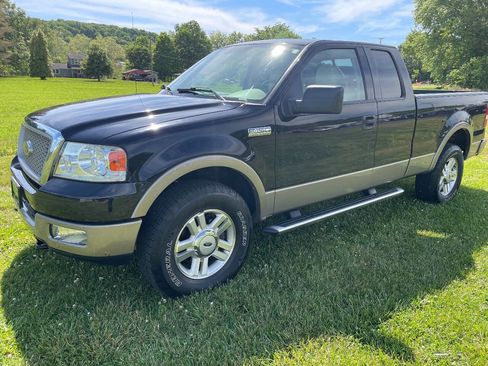 Used 2004 Ford F150 Lariat AWD/4WD image 1