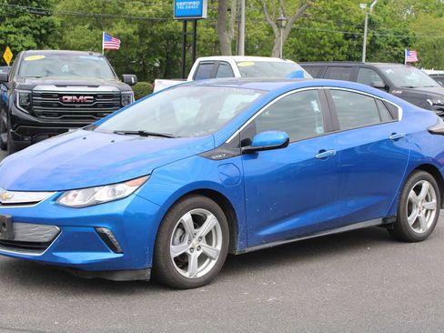 Used 2018 Chevrolet Volt LT FWD image 2