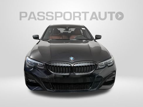 Certified 2022 BMW 330i xDrive Sedan w/ M Sport Package image 10
