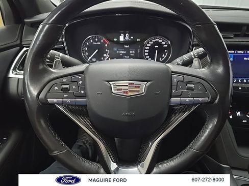 Used 2021 Cadillac XT6 Sport AWD/4WD image 22