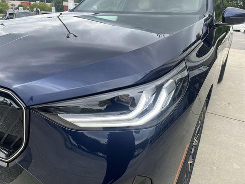 Used 2026 BMW X3 xDrive30 w/ Premium Package image 11