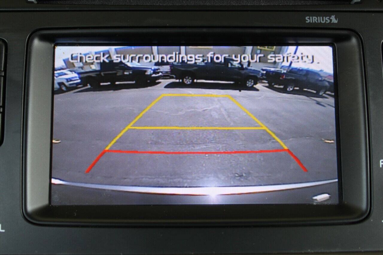 Used 2017 Kia Optima LX w/ Option Group 014 FWD image 19
