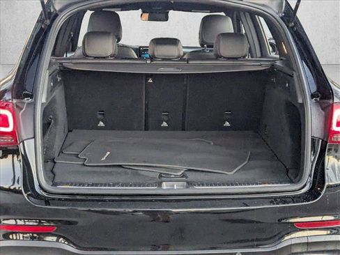Used 2022 Mercedes-Benz GLC 300 4MATIC image 6