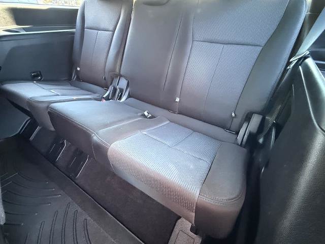 Certified 2018 Ford Expedition XLT RWD image 11