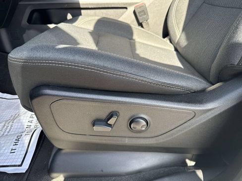 Used 2024 RAM 1500 Big Horn AWD/4WD image 22