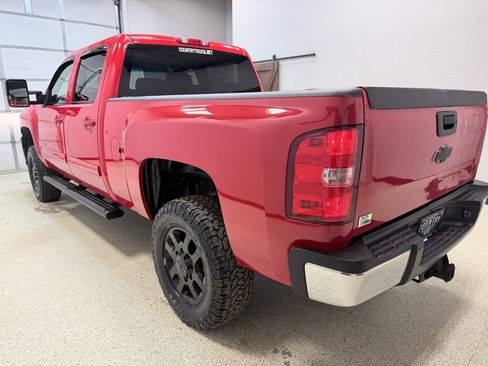 Used 2011 Chevrolet Silverado 3500 LT image 6