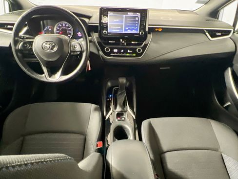 Used 2022 Toyota Corolla SE image 29