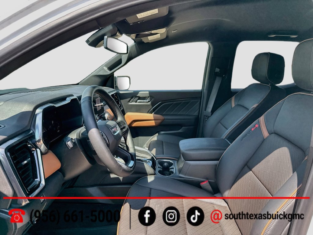 Used 2026 GMC Canyon AT4 w/ AT4 Premium Package AWD/4WD image 11