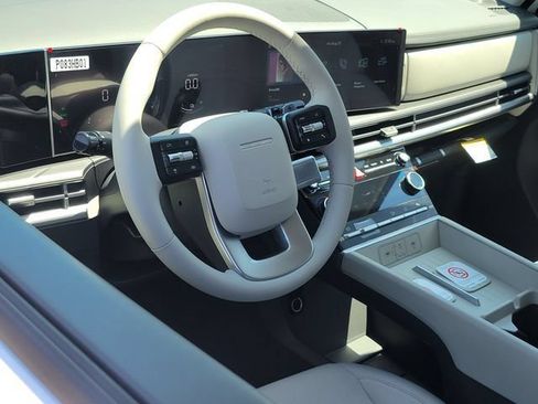New 2027 Hyundai Santa Fe SE FWD image 5