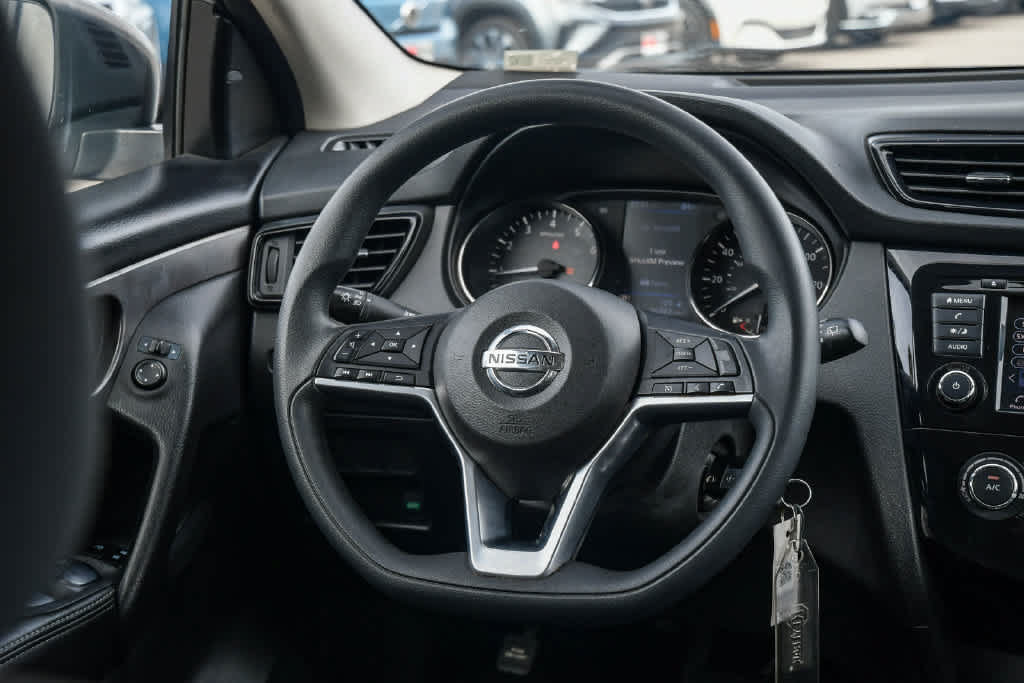 Used 2019 Nissan Rogue Sport S w/ Appearance Package FWD image 12