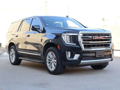 Used 2021 GMC Yukon SLT w/ SLT Premium Package RWD image 2