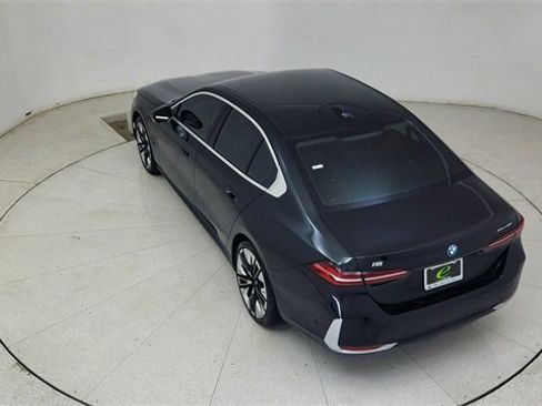 Used 2024 BMW i5 eDrive40i w/ Premium Package image 79