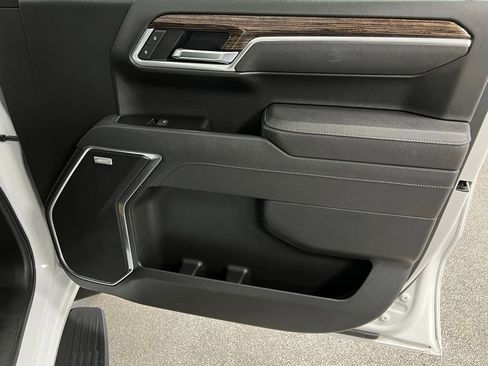 Used 2025 GMC Sierra 1500 Elevation w/ Elevation Premium Package image 64