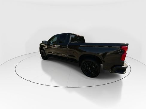 Used 2020 Chevrolet Silverado 1500 Custom w/ Custom Value Package RWD image 6